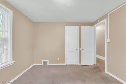 3301 E 143rd Street, Loveland, OH 44120 - Photo 17