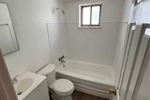 990 E 129th St, Loveland, OH 44108 - Photo 5