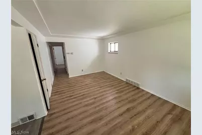 990 E 129th Street, Loveland, OH 44108 - Photo 7