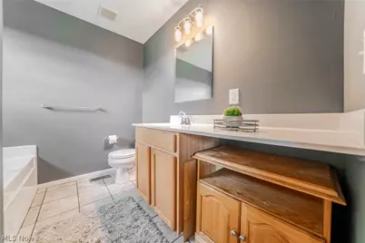 6382 Stonehaven Lane, Huber Heights, OH 44146 - Photo 29