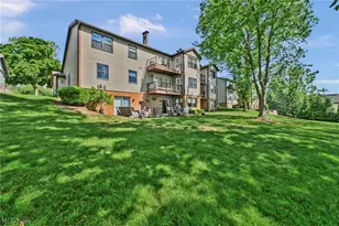 1819 Harbour Cir NW, Canton, OH 44708 - Photo 9