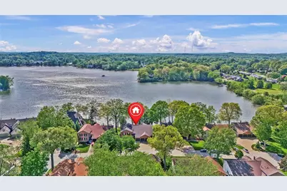 1819 Harbour Circle NW, Canton, OH 44708 - Photo 13