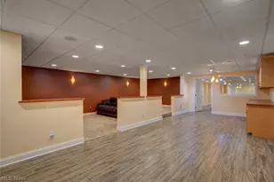 6424 Oak Point Estates, Lorain, OH 44053 - Photo 37