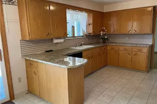 729 E Parkhaven Dr, Green Hills, OH 44131 - Photo 13