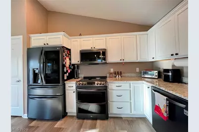2918 Standish Avenue SW, Canton, OH 44706 - Photo 21