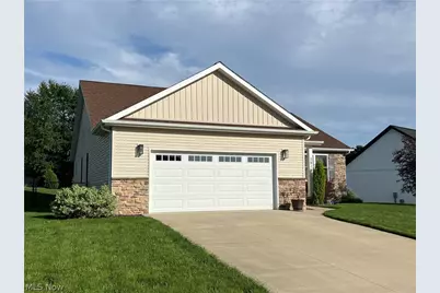 2918 Standish Avenue SW, Canton, OH 44706 - Photo 3