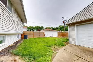 4323 Valleyside Rd, Loveland, OH 44135 - Photo 25