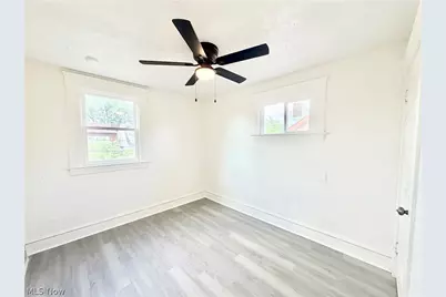 4025 Henritze Avenue, Loveland, OH 44109 - Photo 17