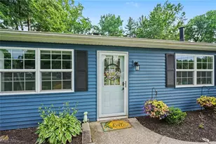 1223 Aurora Hill Dr, Aurora, OH 44202 - Photo 3