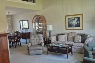 73 E Hillsdale Ave, Green Hills, OH 44131 - Photo 3