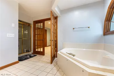 5205 Foxchase Avenue NW, Canton, OH 44718 - Photo 35