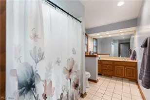 5205 Foxchase Ave NW, Canton, OH 44718 - Photo 41