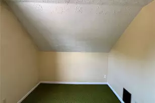 2113 11th St SW, Akron, OH 44314 - Photo 25