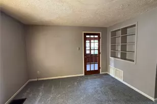 2113 11th St SW, Akron, OH 44314 - Photo 15
