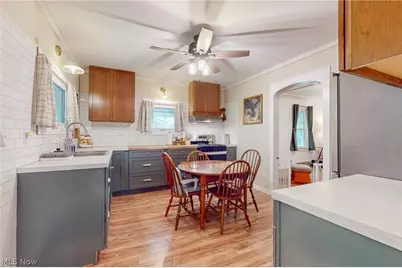 136 E Wheeling Street, Cadiz, OH 43907 - Photo 13
