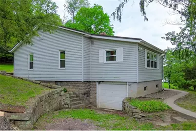 136 E Wheeling Street, Cadiz, OH 43907 - Photo 9