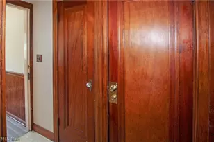 325 Jefferson St, Port Clinton, OH 43452 - Photo 9
