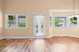 1235 Candlewick Ln, Grandview Heights, OH 44147 - Photo 9