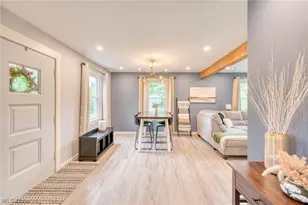 21376 Boston Rd, Strongsville, OH 44149 - Photo 9