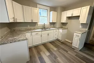1438 Newton St, Akron, OH 44305 - Photo 7