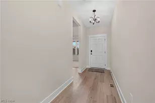 36732 Appian Wy, North Ridgeville, OH 44039 - Photo 5