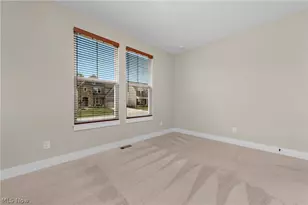 36732 Appian Wy, North Ridgeville, OH 44039 - Photo 35