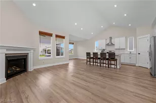 36732 Appian Wy, North Ridgeville, OH 44039 - Photo 7