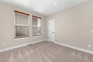 36732 Appian Wy, North Ridgeville, OH 44039 - Photo 29