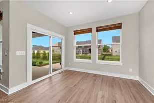36732 Appian Wy, North Ridgeville, OH 44039 - Photo 17