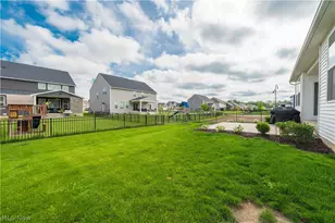 36732 Appian Wy, North Ridgeville, OH 44039 - Photo 41