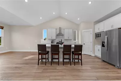 36732 Appian Way, North Ridgeville, OH 44039 - Photo 13