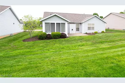 316 Brookpoint Street NW, North Canton, OH 44720 - Photo 5
