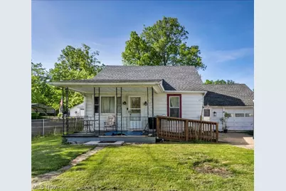 40622 Carlisle Avenue, Elyria, OH 44035 - Photo 1