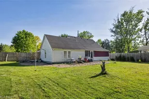 40622 Carlisle Ave, Elyria, OH 44035 - Photo 13