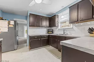154 Yonker St, Barberton, OH 44203 - Photo 13