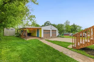 154 Yonker St, Barberton, OH 44203 - Photo 39