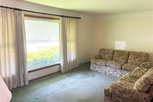 1661 Empire Rd, Wickliffe, OH 44092 - Photo 5