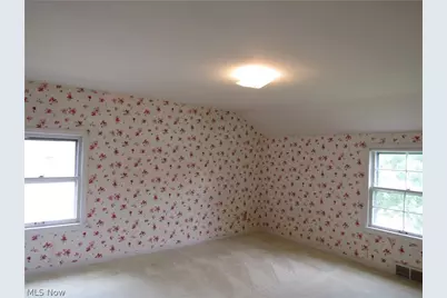 4946 Fairlawn Road, Lyndhurst, OH 44124 - Photo 15
