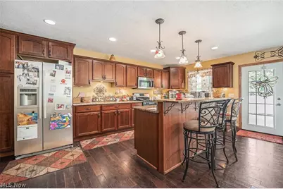 7032 Reed Road, Conneaut, OH 44030 - Photo 9