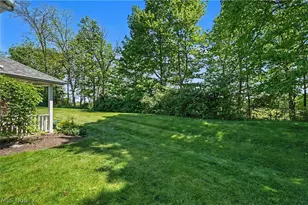 1565 Windrow Ln, Grandview Heights, OH 44147 - Photo 7