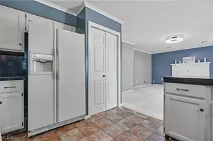 1565 Windrow Ln, Grandview Heights, OH 44147 - Photo 23