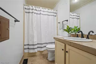 1565 Windrow Ln, Grandview Heights, OH 44147 - Photo 39
