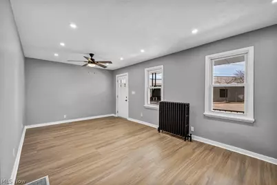 12929 Plover Street, Oakwood, OH 44107 - Photo 5