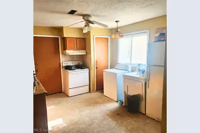 1296 Ottawa Avenue, Akron, OH 44305 - Photo 3