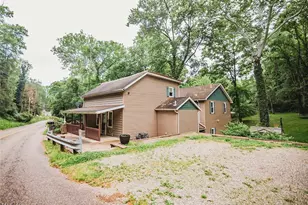 645 Pearl Street Ext, Marietta, OH 45750 - Photo 1