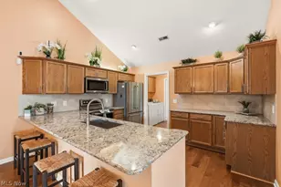 625 Crossings Cir, Tallmadge, OH 44278 - Photo 11