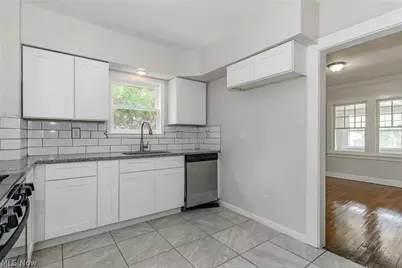 18119 Lake Shore Boulevard, Loveland, OH 44119 - Photo 23