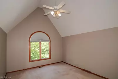 9323 Regency Woods Drive, Kirtland, OH 44094 - Photo 41