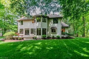 9323 Regency Woods Dr, Kirtland, OH 44094 - Photo 9