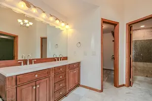 9323 Regency Woods Dr, Kirtland, OH 44094 - Photo 31